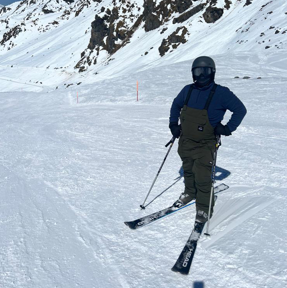 Max andrews ski pic